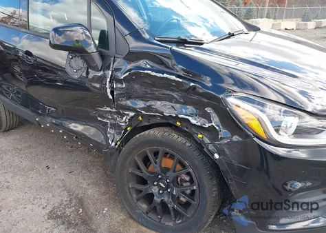 2022 Chevrolet Trax Awd Lt from USA, damaged, VIN KL7CJPSM7NB507943